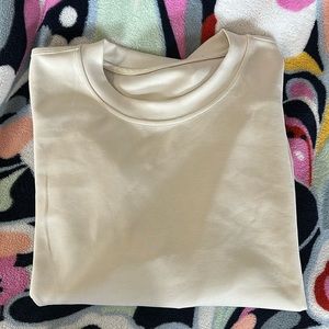 Lulu Lemon 🍋 1/2 crew neck